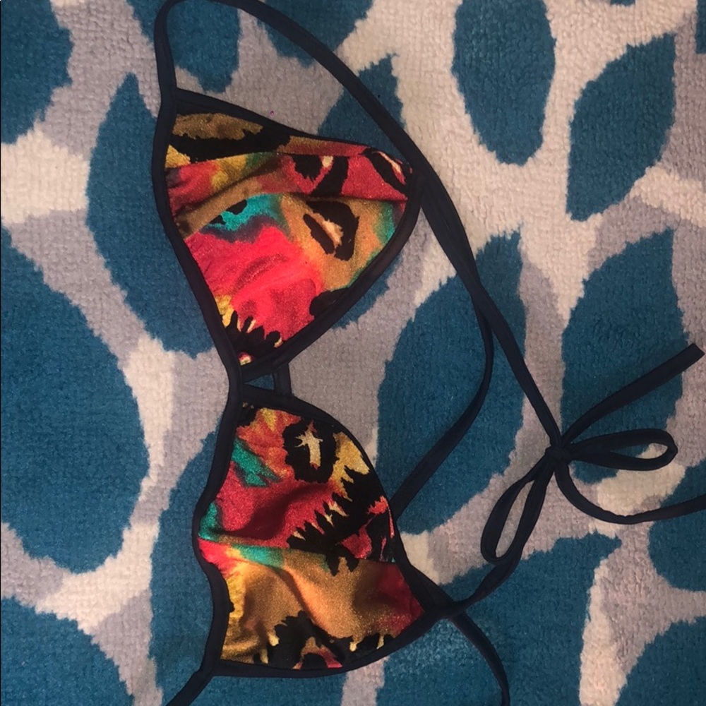 Bikini top
